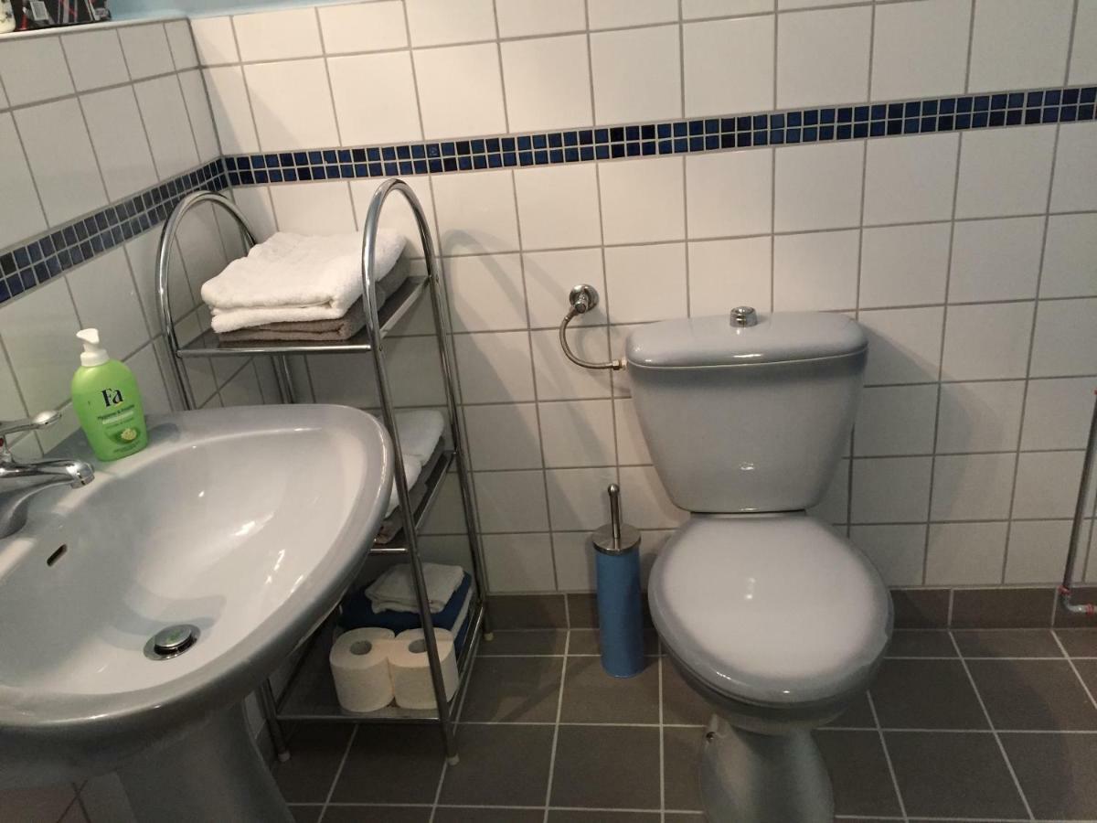 Exklusive Ferienwohnungen Im Gutshaus Viezen Bernitt Экстерьер фото